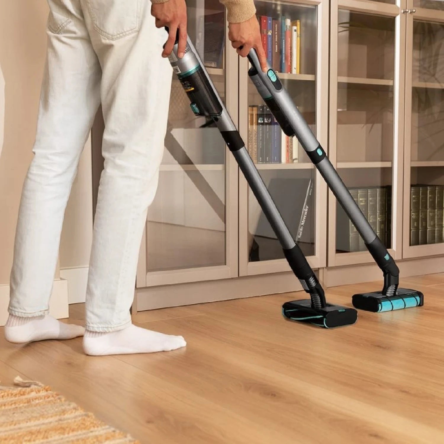 Cecotec vertical vacuum cleaner BLDC Scoba 2100 Twice