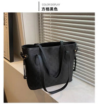 Large Capacity Bag Women's New Trendy and High-end Tote Bag Women's Summer Versatile Handheld Single Shoulder Commuting Bag