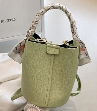 Summer fashion handbag solid color 2025 new style French small fresh shoulder crossbody bag trendy bucket bag