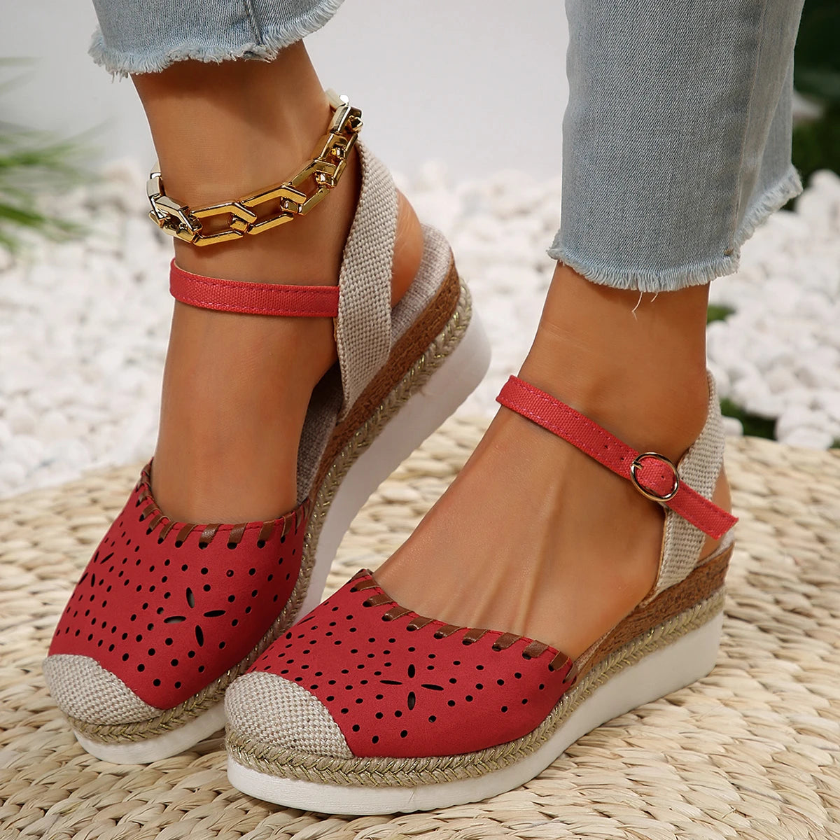 Women Closed Toe Wedge Sandals Summer Buckle Strap Gladiator Shoes Woman Fashion Espadrilles Platform Sandals Sandalias De Mujer