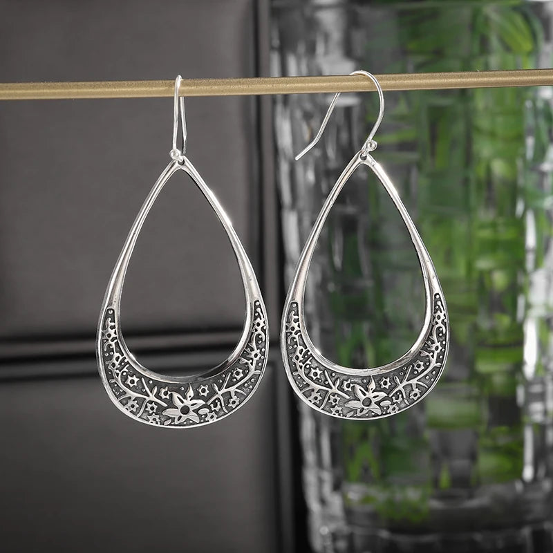 Silver-Plated Carved Flower Drop-Shaped Large Earrings Hypoallergenic Earrings for Women Retro Fashion Casual Party Jewelry