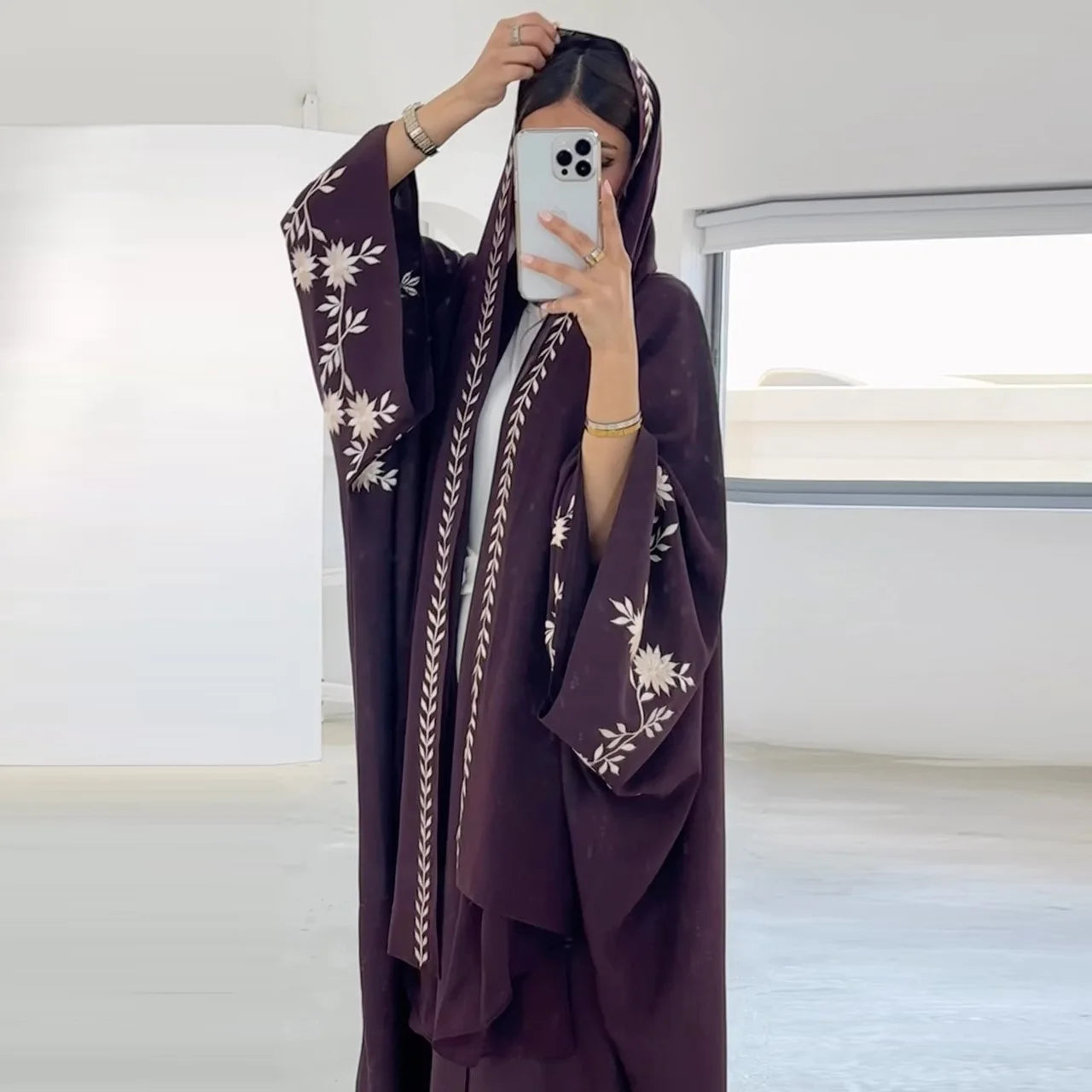 Middle East Dubai Beautiful Embroidered Party Dress Islamic Modest Abaya Muslim Turkish Arab Muslim Robe With Hijab